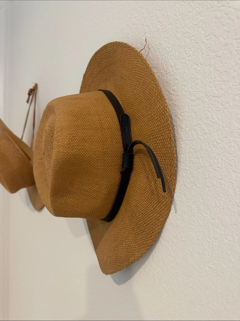 Woven Straw Sun Hat in Warm Camel